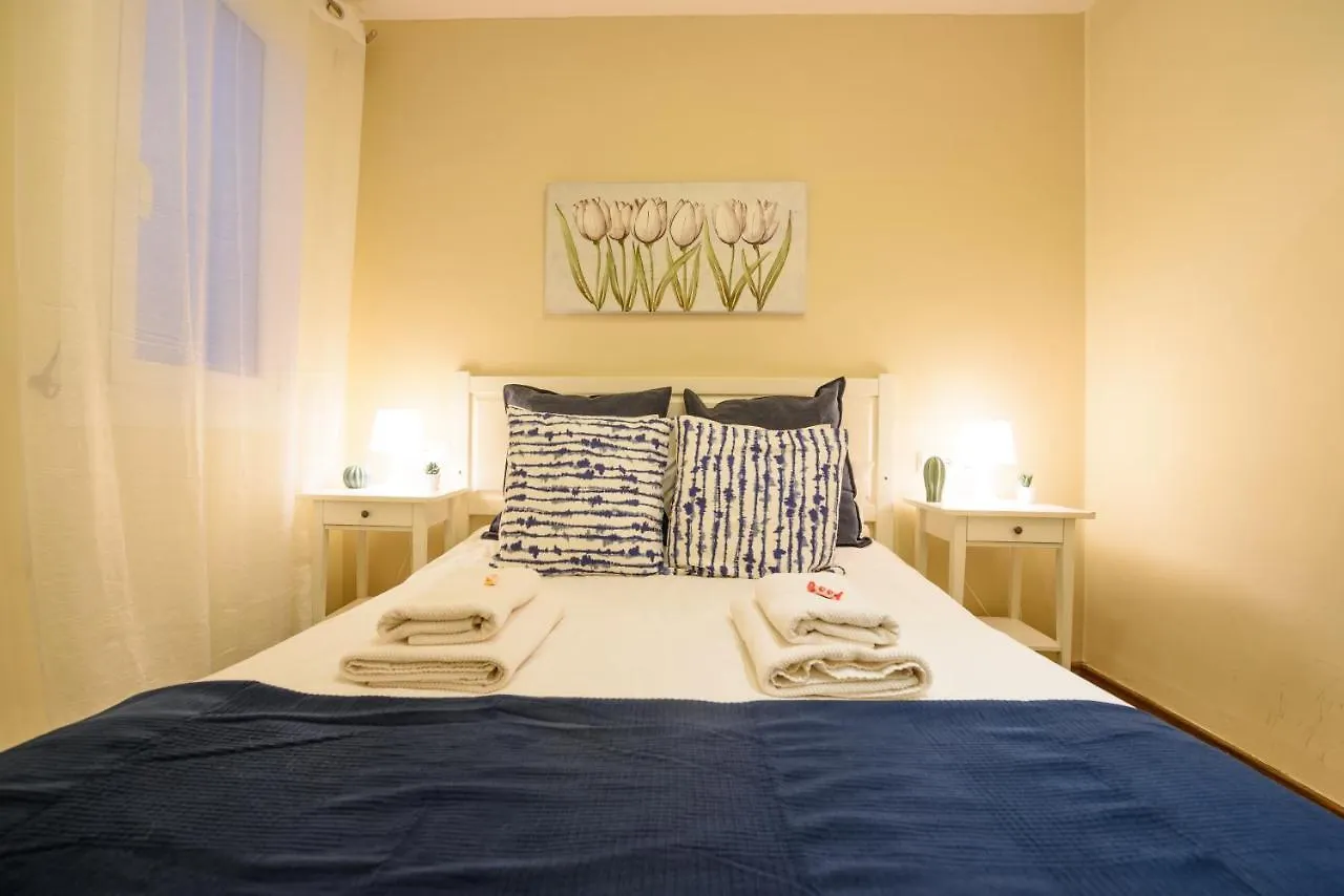 Ramblasrentals Cozy Renovated 2Br With Balcony Lift 20M Rambla - Parking - Wifi برشلونة شقة